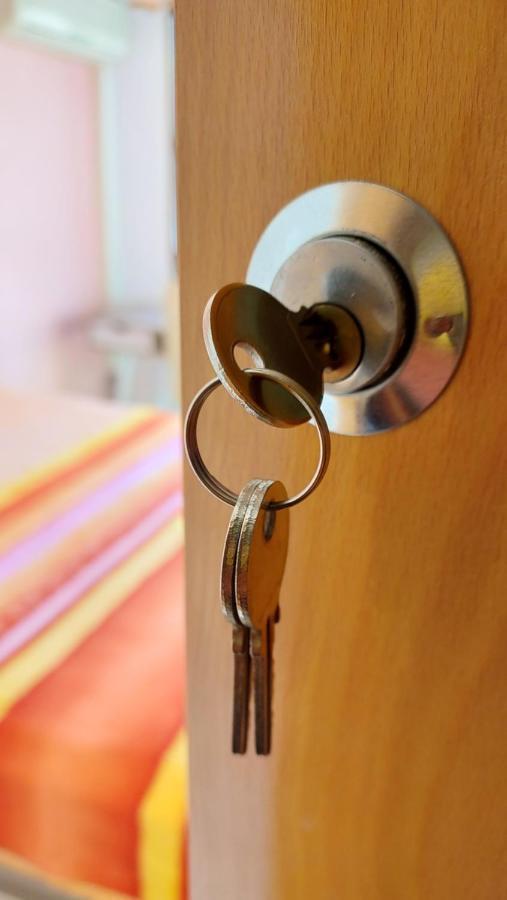 Central Accommodation Αλικάντε Εξωτερικό φωτογραφία